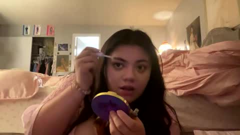 Snapshot of viennavisabelle chatting on 11/05/25, 05:29 viennavisabelle online show from 11/05/25, 05:29