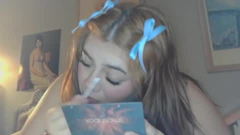 Snapshot of viennavisabelle chatting on 04/24/26, 05:43 viennavisabelle online show from 04/24/26, 05:43