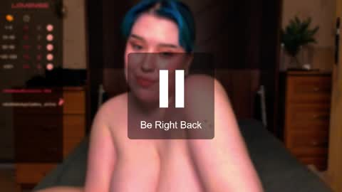 Snapshot of viesica_ chatting on 06/11/26, 12:32 viesica_ online show from 06/11/26, 12:32
