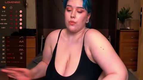 Snapshot of viesica_ chatting on 06/11/26, 03:15 viesica_ online show from 06/11/26, 03:15