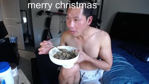 Snapshot of vietnamese23 chatting on 12/25/24, 10:16 wonderful online show from 12/25/24, 10:16