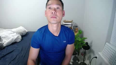 Snapshot of vietnamese23 chatting on 05/09/26, 10:31 wonderful online show from 05/09/26, 10:31