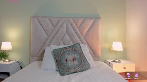 Victoria  online show from 09/11/25, 11:21