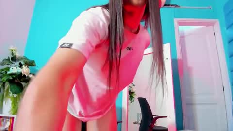 viictoriiasaenz online show from 02/27/26, 05:51