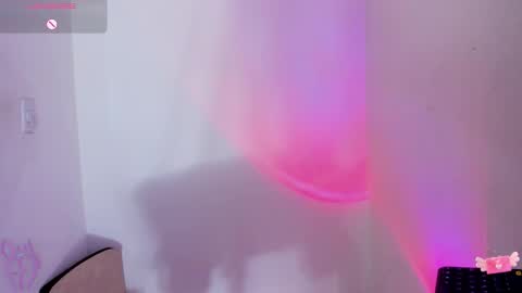 Snapshot of viioleett_cum chatting on 03/05/26, 02:24 viioleett_cum online show from 03/05/26, 02:24