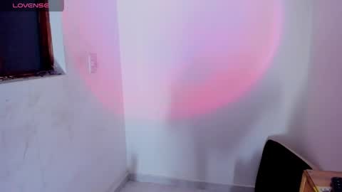 Snapshot of viioleett_cum chatting on 03/30/26, 02:29 viioleett_cum online show from 03/30/26, 02:29