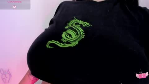 Snapshot of viioleett_cum chatting on 04/22/26, 03:24 viioleett_cum online show from 04/22/26, 03:24