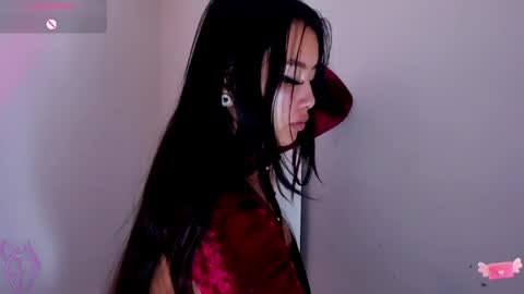 Snapshot of viioleett_cum chatting on 05/15/26, 03:41 viioleett_cum online show from 05/15/26, 03:41