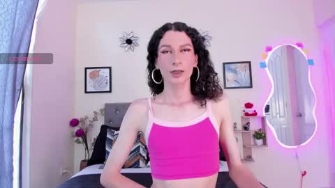 Snapshot of viioleta_cam chatting on 10/14/25, 03:02 Violet online show from 10/14/25, 03:02