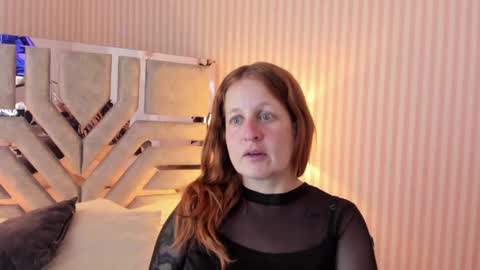 Violeta online show from 12/13/24, 10:34