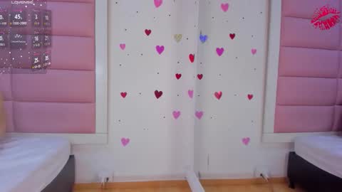 Violetta  online show from 09/15/25, 01:11