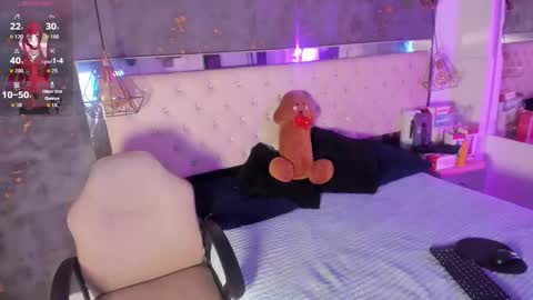 Violet online show from 09/13/25, 01:33