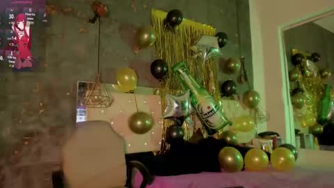 Violet online show from 10/03/25, 05:10