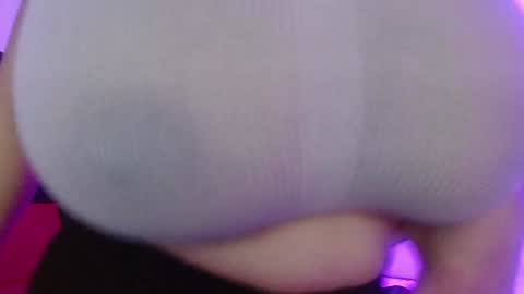 Snapshot of viiolleta chatting on 01/29/25, 12:35 viioleta online show from 01/29/25, 12:35