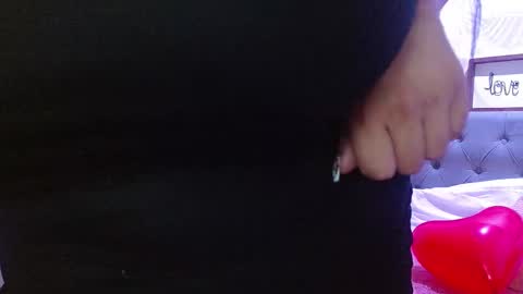 Snapshot of viiolleta chatting on 02/11/25, 01:09 viioleta online show from 02/11/25, 01:09