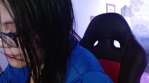 Snapshot of viiolleta chatting on 02/27/25, 06:53 viioleta online show from 02/27/25, 06:53