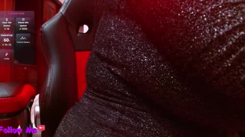 Snapshot of viiolleta chatting on 12/13/25, 07:53 viioleta online show from 12/13/25, 07:53