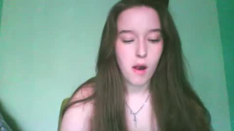 Snapshot of vik_cute chatting on 05/01/26, 01:59 Vik online show from 05/01/26, 01:59