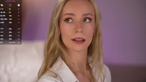 vika54784 online show from 12/04/25, 01:48