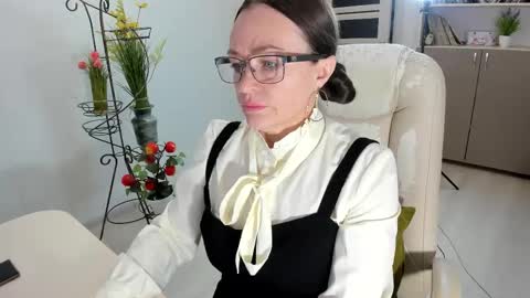Ukrainian-woman online show from 11/27/25, 06:37