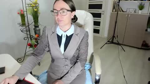 Ukrainian-woman online show from 12/21/25, 06:20