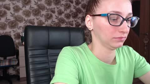 Vika online show from 12/07/24, 05:04