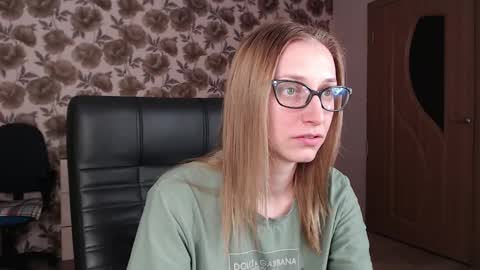 Vika online show from 02/02/25, 02:48