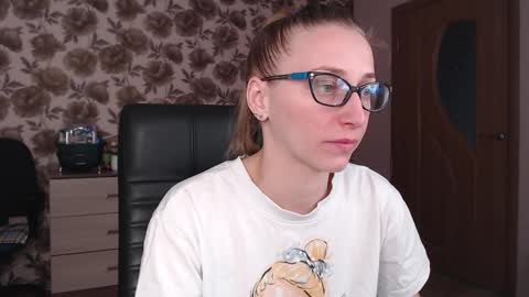 Vika online show from 02/04/25, 07:18
