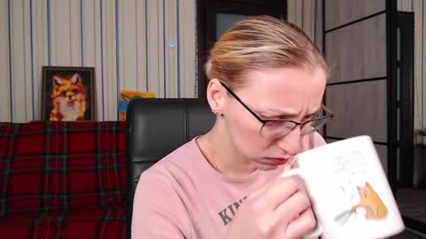 Vika online show from 02/12/26, 08:42