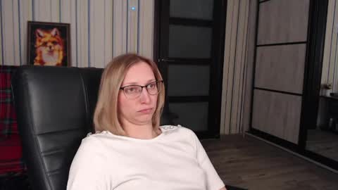 Vika online show from 05/21/26, 12:06