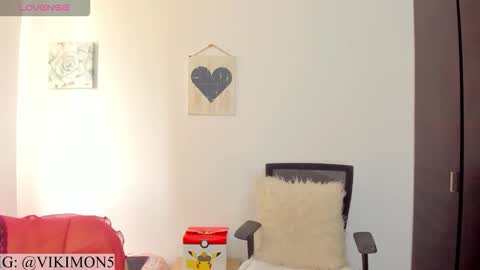 Viki Mom  online show from 09/16/25, 05:03