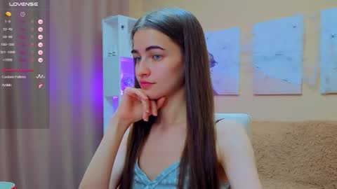 vikiberry online show from 11/07/25, 04:40