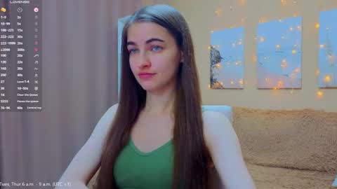 Snapshot of vikiberry chatting on 03/26/26, 05:24 vikiberry online show from 03/26/26, 05:24