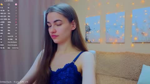 Snapshot of vikiberry chatting on 03/27/26, 03:56 vikiberry online show from 03/27/26, 03:56