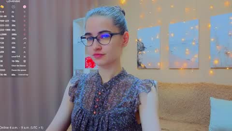 Snapshot of vikiberry chatting on 03/30/26, 03:07 vikiberry online show from 03/30/26, 03:07