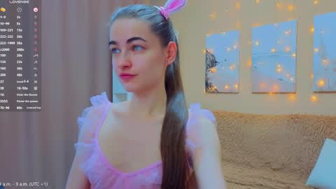 Snapshot of vikiberry chatting on 04/04/26, 04:11 vikiberry online show from 04/04/26, 04:11