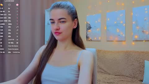 Snapshot of vikiberry chatting on 04/19/26, 04:23 vikiberry online show from 04/19/26, 04:23