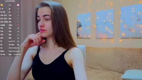 Snapshot of vikiberry chatting on 04/21/26, 05:14 vikiberry online show from 04/21/26, 05:14