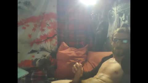 viking43211 online show from 12/25/24, 10:16