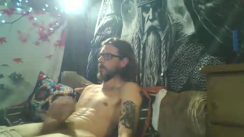 viking43211 online show from 10/12/25, 09:52