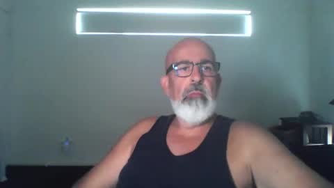 Snapshot of viking666aaa chatting on 04/03/26, 04:10 Viking666 here to play not to pay ladies online show from 04/03/26, 04:10