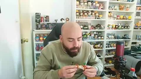 Snapshot of vikingcock__ chatting on 01/19/26, 01:48 vikingc0ck online show from 01/19/26, 01:48