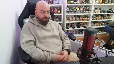 Snapshot of vikingcock__ chatting on 02/09/26, 04:44 vikingc0ck online show from 02/09/26, 04:44