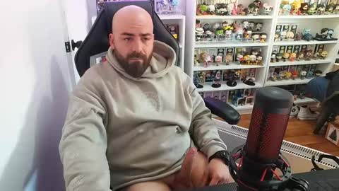 Snapshot of vikingcock__ chatting on 02/13/26, 04:14 vikingc0ck online show from 02/13/26, 04:14