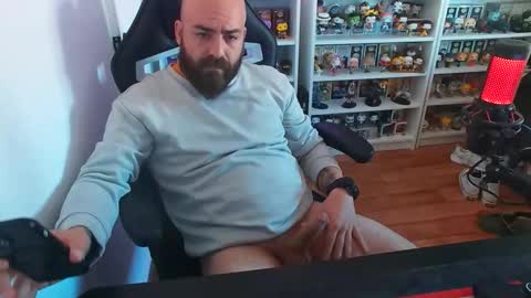 Snapshot of vikingcock__ chatting on 04/15/26, 01:07 vikingc0ck online show from 04/15/26, 01:07