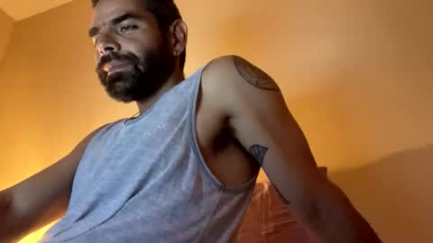 Snapshot of vikingo_arg chatting on 04/16/26, 02:23 Viking Independent model online show from 04/16/26, 02:23