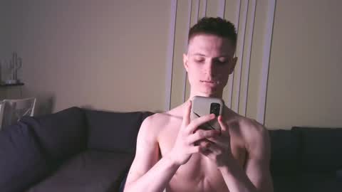 Snapshot of viksons chatting on 02/12/25, 03:49 Max online show from 02/12/25, 03:49