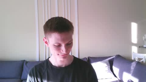 Snapshot of viksons chatting on 03/12/25, 01:51 Max online show from 03/12/25, 01:51