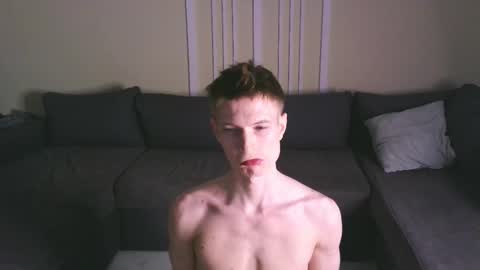 Snapshot of viksons chatting on 09/19/25, 05:24 Max online show from 09/19/25, 05:24