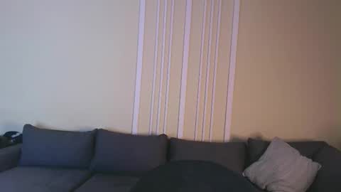 Snapshot of viksons chatting on 10/19/25, 10:10 Max online show from 10/19/25, 10:10